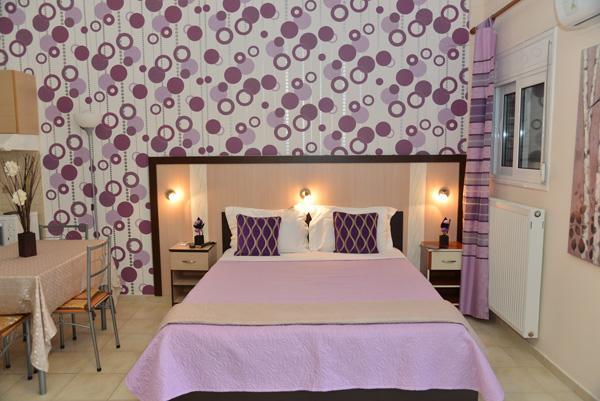 Mideia Hotel Levádeia Esterno foto