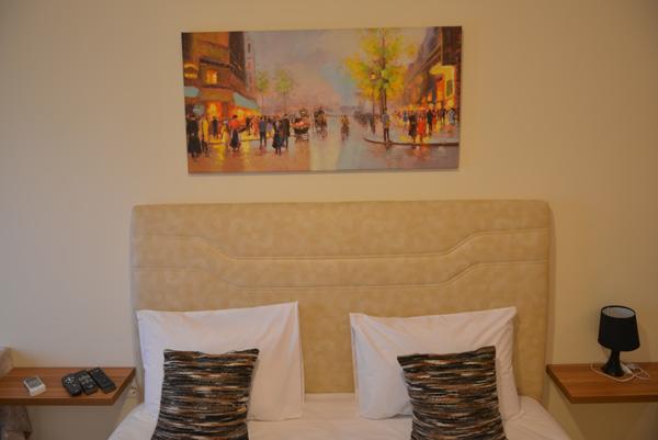 Mideia Hotel Levádeia Esterno foto