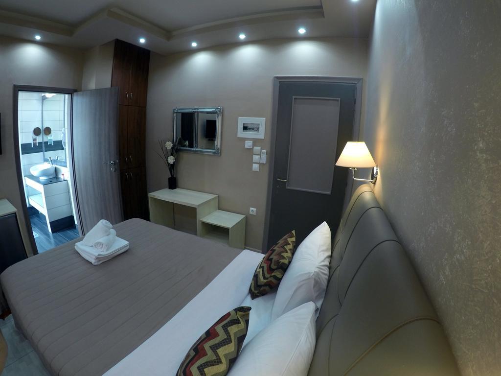 Mideia Hotel Levádeia Esterno foto